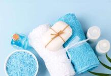 How to Tell your Model to Pose on a Chair